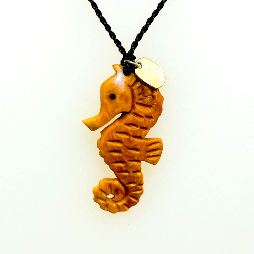 NEW without BOX Seahorse Carved Wood Pendant Necklace